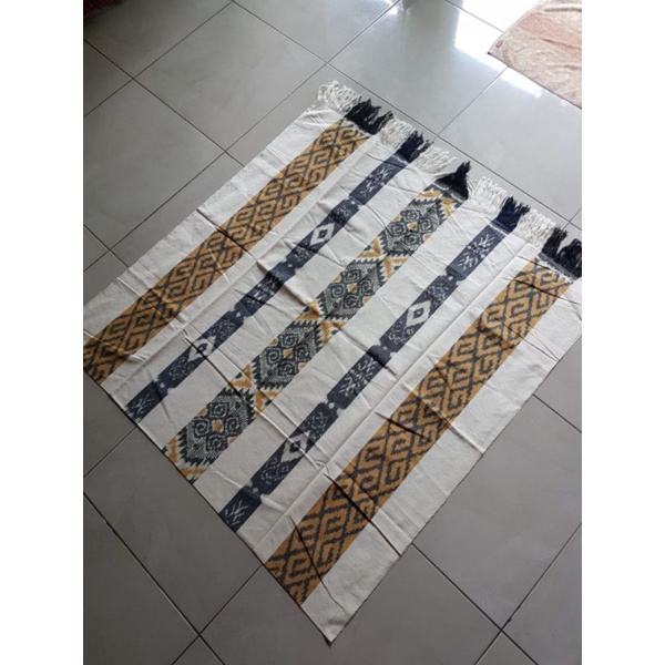 ELPHI Kain Tenun Putih Tulang Liris Gold Motif Tenun Toraja Baru