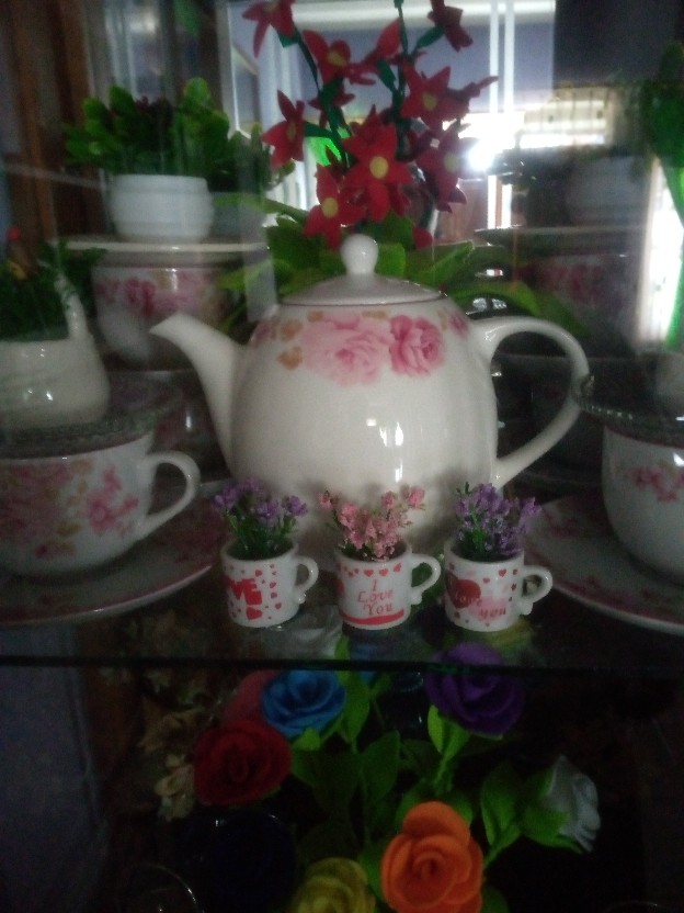 Teko Keramik / Teko Teh / Teko Motif / Tea Pot Pink Rossie Siera Kpc-03tp