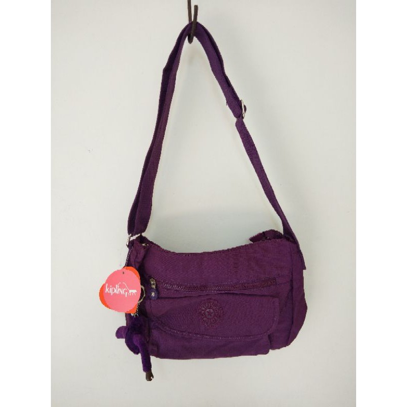 Tas Selempang kipling