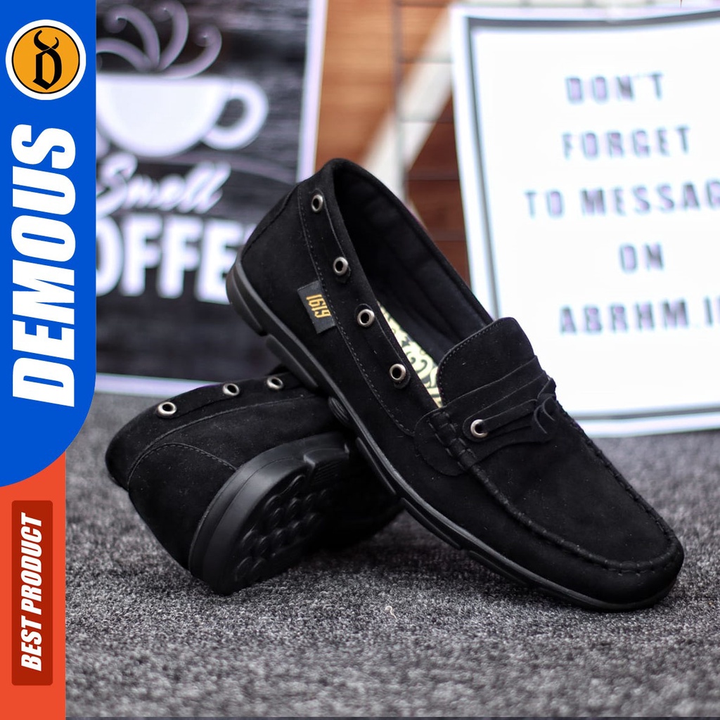 DEMOUS Kayoru - Sepatu Slip On Pria Casual