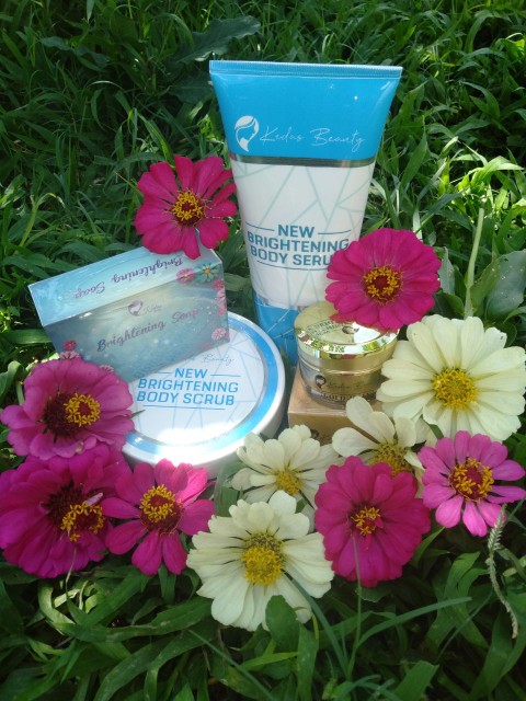 Bedcover Murah Polos Motif Embos