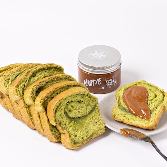 

Special Price Bundle Roti Gandum Pandan + Selai Vegan Salted Caramel - Vegan Pandan