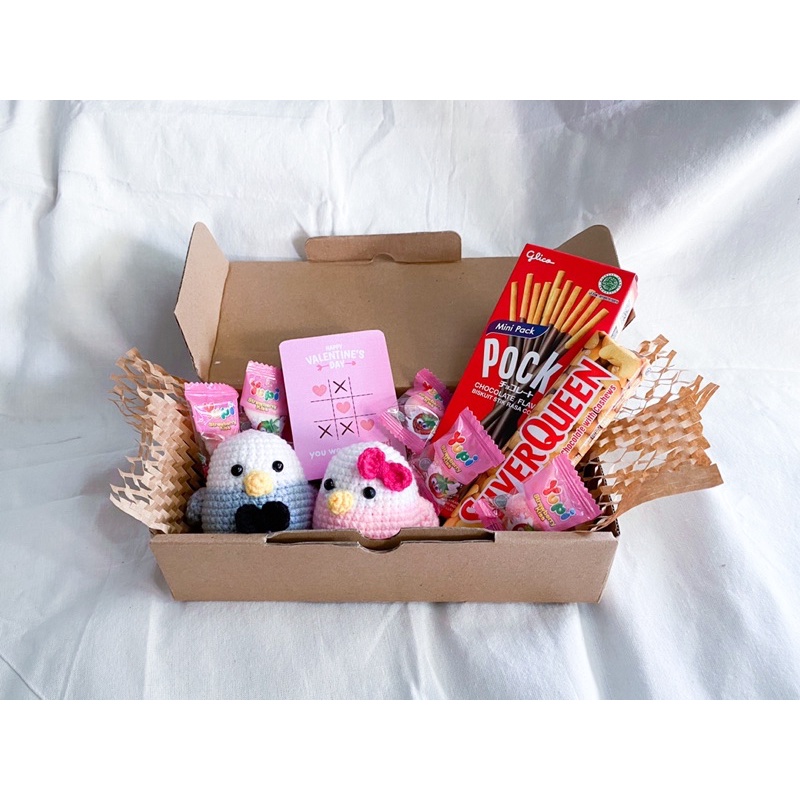 

GIFT LOVE BIRD PACKAGE | VALENTINE LEBARAN GIFT HAMPERS BIRTHDAY GRADUATION