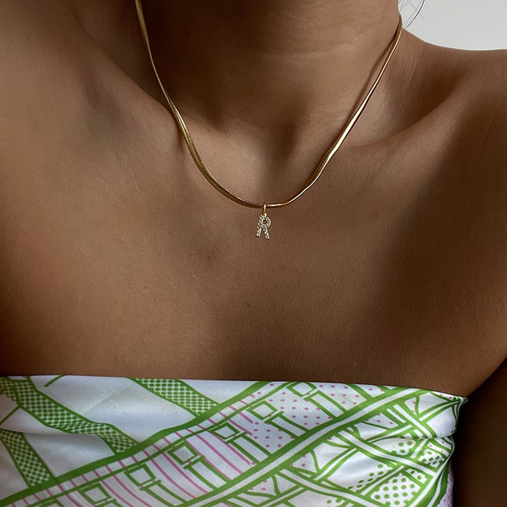 Needway  Personaility Clavicle Choker Geomertic Fashion Jewelry Inlaid Zircon Necklace Women Chain New Punk Crtsyal Pendant Letter