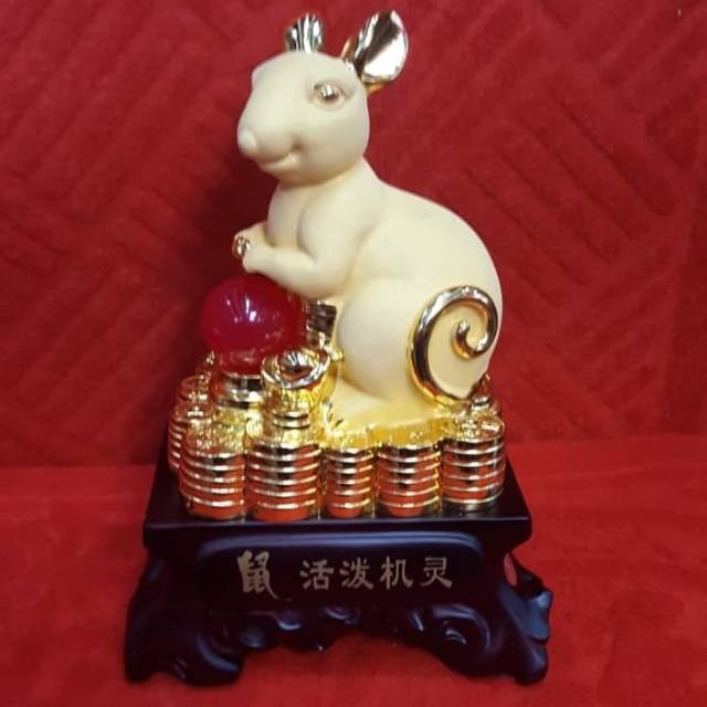 F.8 patung 12 shio (shio Tikus)