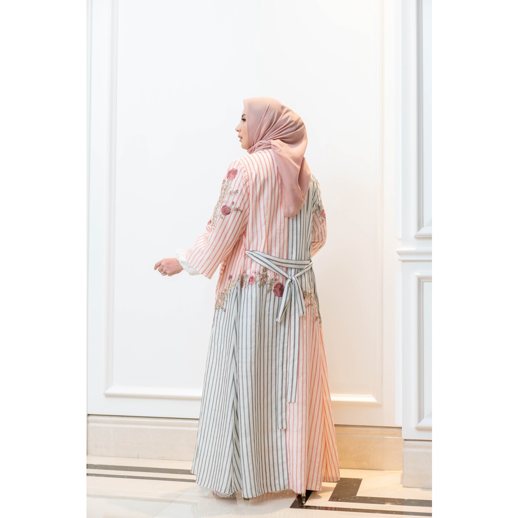 SOORA LONG COAT - AYU DYAH ANDARI