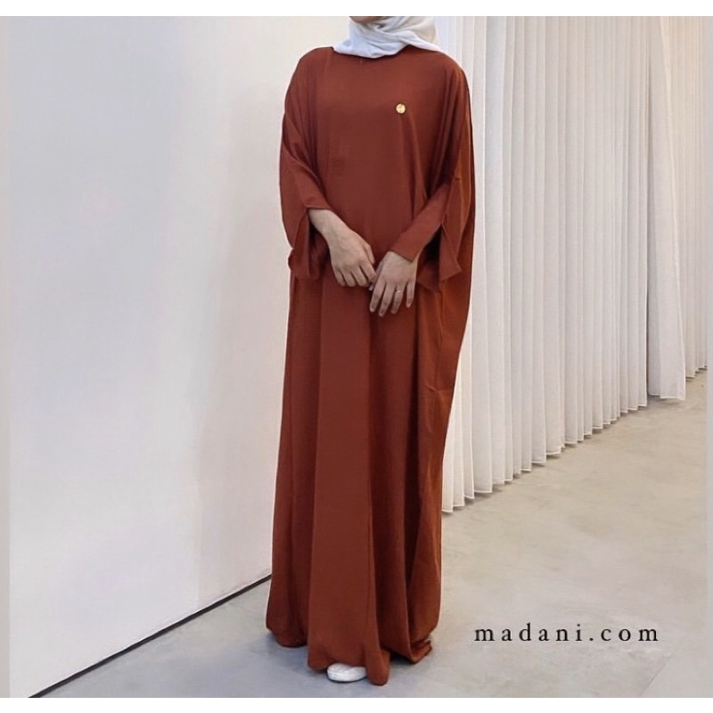 MADANI DAILY ABAYA POLOS TANGAN BELAH