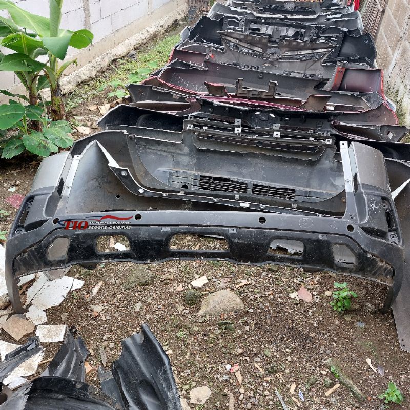 bumper belakang Wuling Confero S 2018