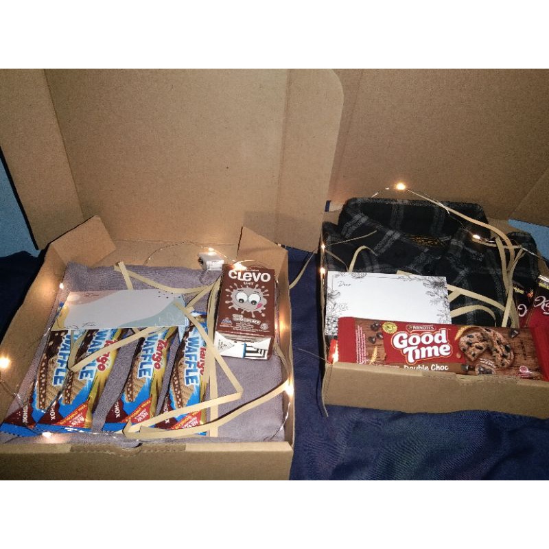 

hampers box hadiah simple hadiah estetik hadiah termurah