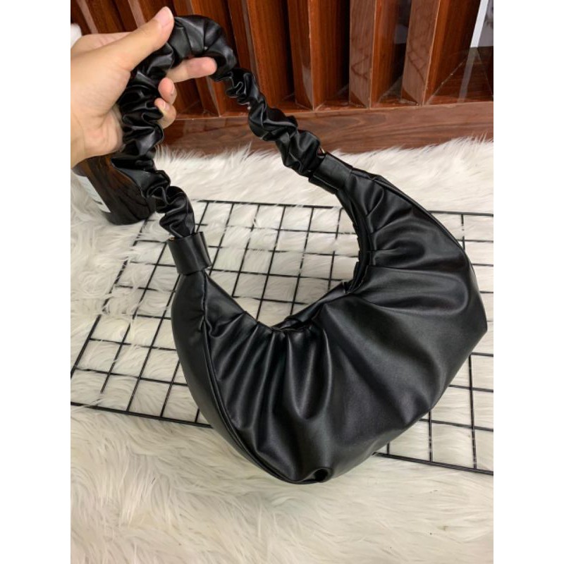 Tas selempang cewek "ruffle bag"