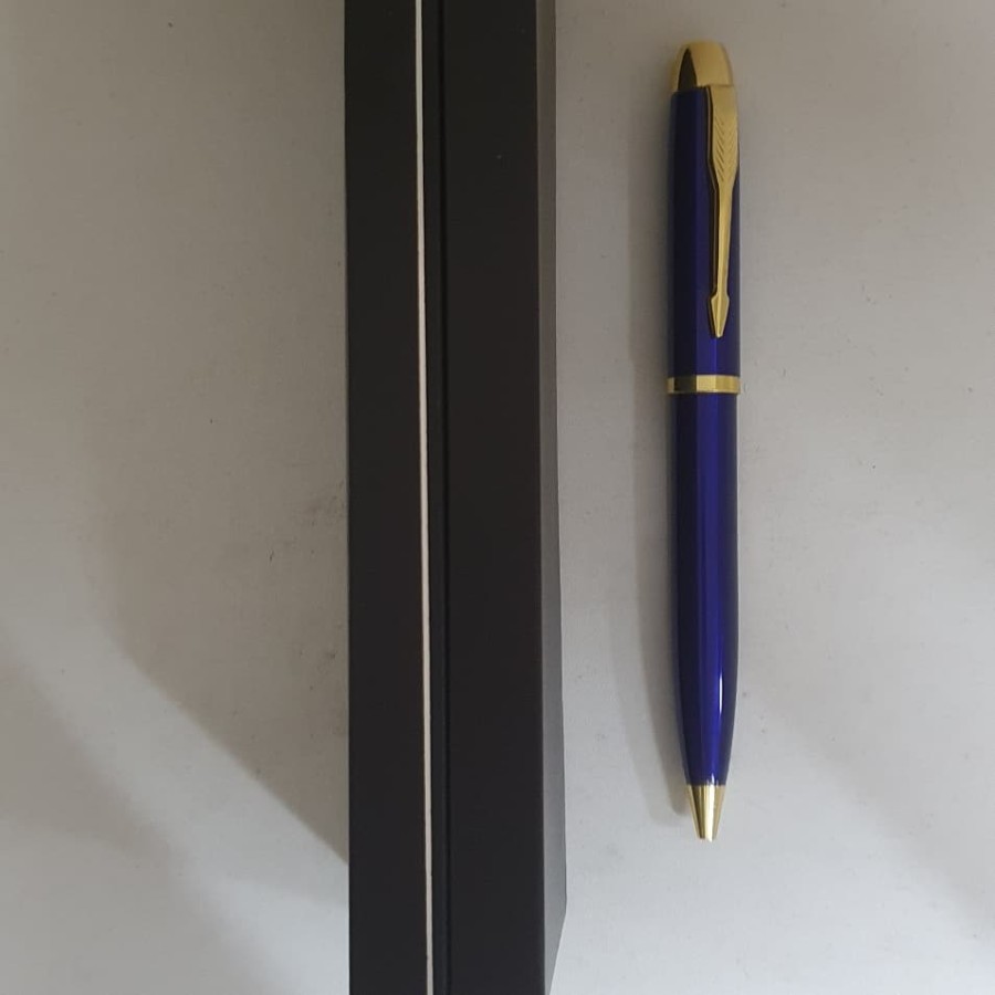

PS-Pulpen Free Grafir Nama Warna Biru Klip Emas Eksklusif dengan Box