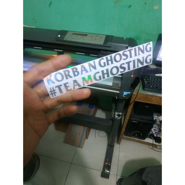 stiker cutting KORBAN GHOSTING