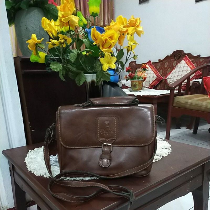 tas sling Cartier original