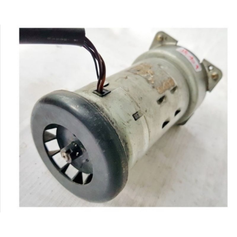 Dc Motor Gearbox 12 ~ 28V 175Rpm 39.5W Model GMX-8MC013A