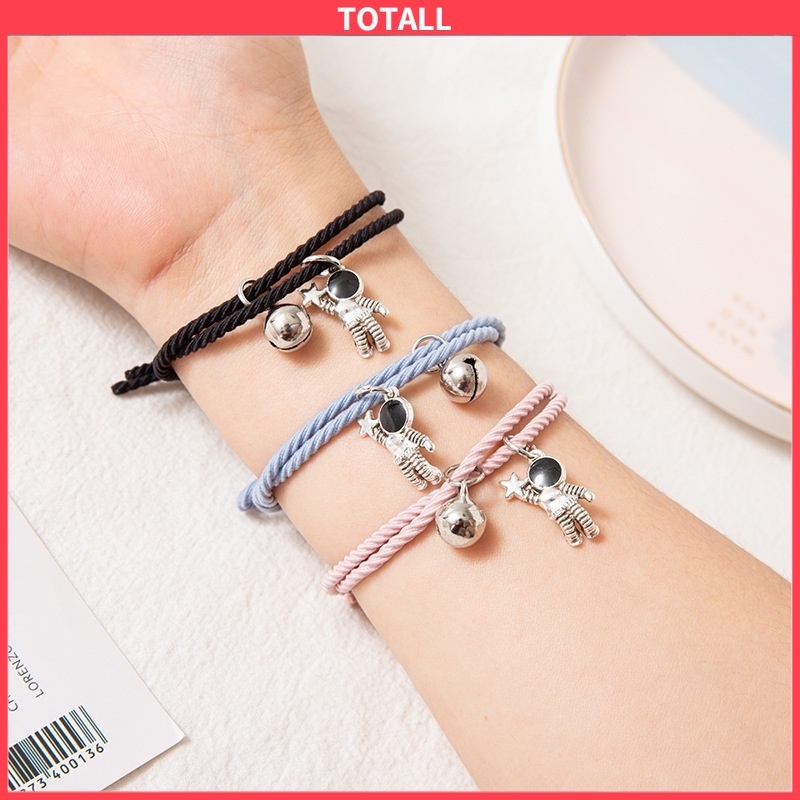 2 Pcs Gelang Couple Magnet Astronot Desain Gelang Tali Karet Magnet Untuk Pria Dan Wanita Gelang Magnet Couple COD Gelang