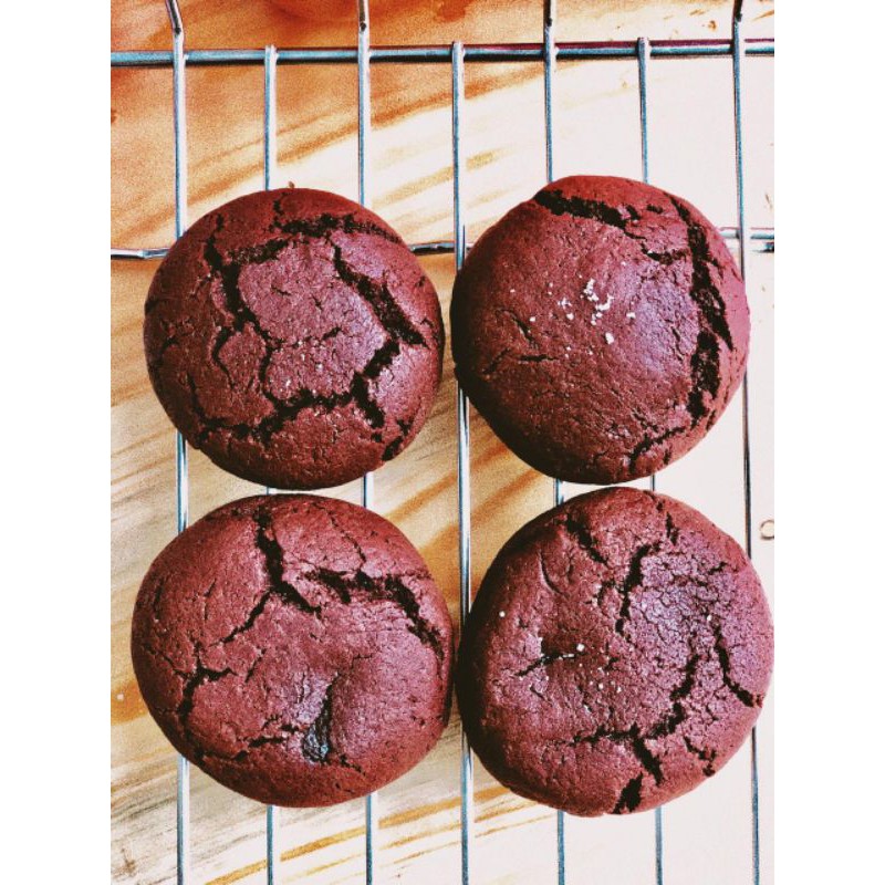 

1 box Red Velvet Cookies ( isi 5 dan 10) / Cookies Red Velvet / Soft Cookies / Premium Soft Cookies