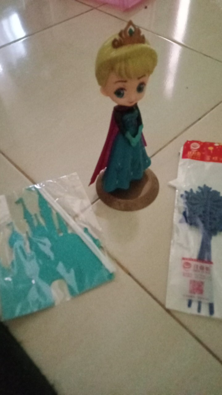 Topper Kue Tema Elsa Frozen Bahan Akrilik Untuk Dekorasi Pesta Natal