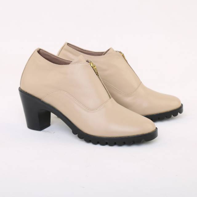 WEDGES CASUAL/SEPATU BOOT/SEPATU KERJA WANITA - RDO 023