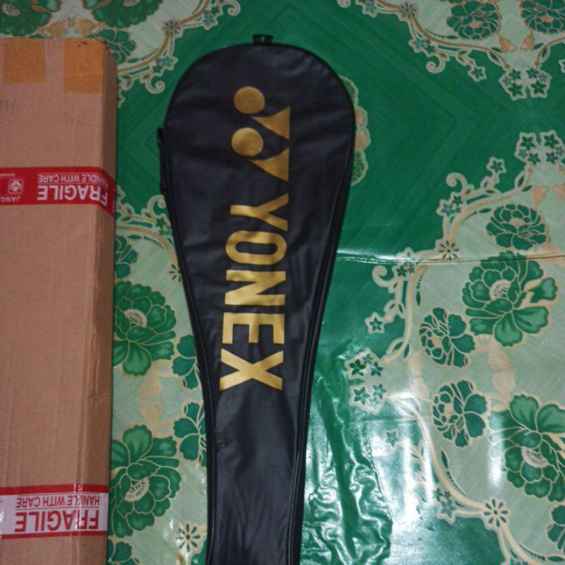 RAKET YONEX FULL CARBON GRAPHID