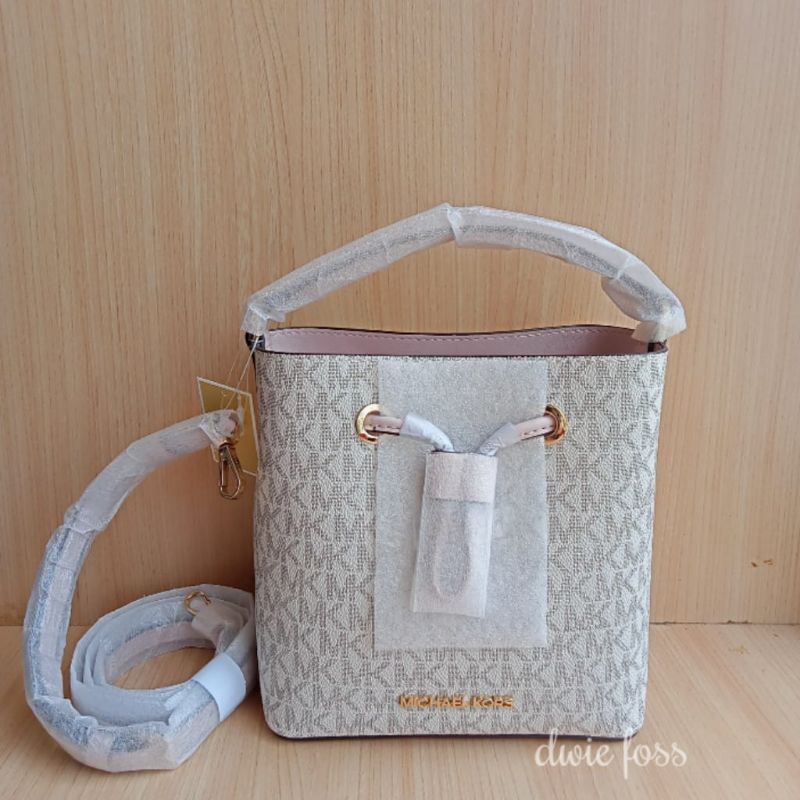 Tas MK Suri Small Bucket Powder Blush Multi Original