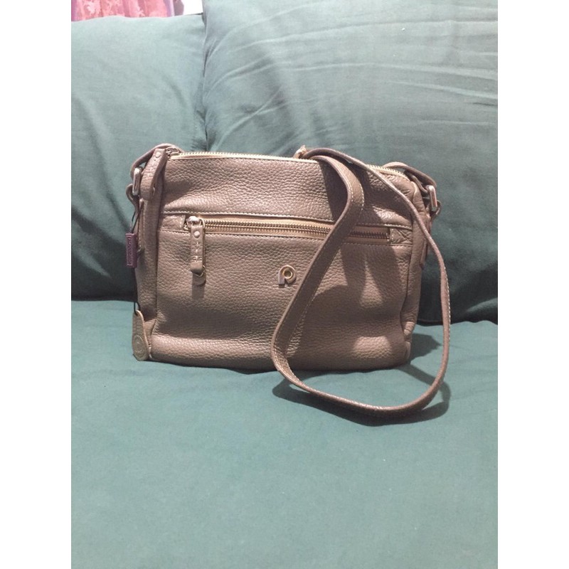 Tas Papillon Sling bag