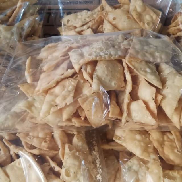 Kue bawang 1kg