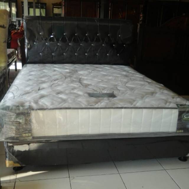Springbed + Dipan