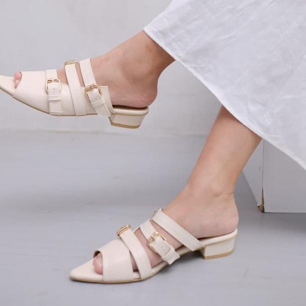 Harga Bersahabat.. Sendal Flat Shoes Wanita 3 Cm Eclaire LAMELIKA
