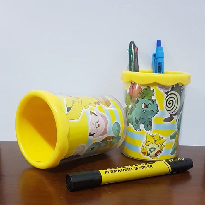 

Tempat Pensil Motif Karakter Tempat Pen Pensil Meja kotak pensil karakter lucu bulat MA-459