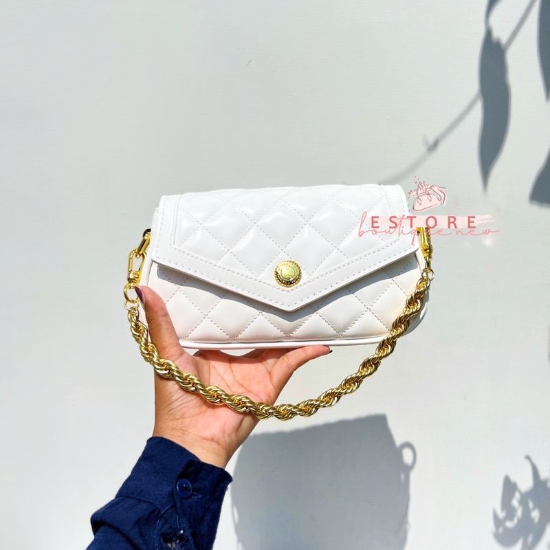 C Este Printed Chain Handle Bag