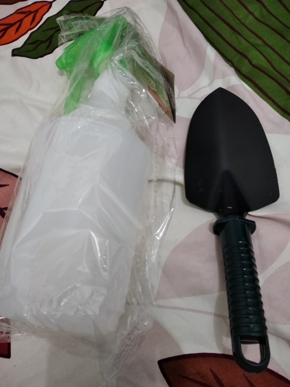 Botol Spray Semprotan Air Tanaman 1000ml Kenmaster