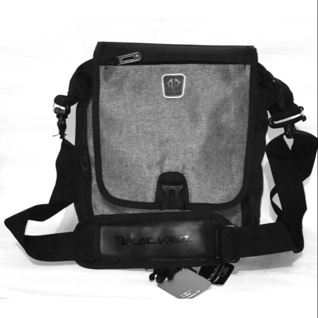 Tas Slempang Tracker Original with Rain coat bag