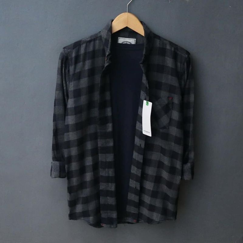 Kemeja Flanel Pria Lengan Panjang Hem Cowok Size M L XL Flannel Kotak Kotak Pakaian Casual Bahan Kat