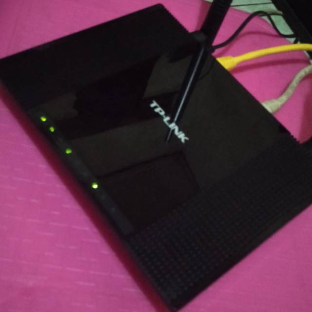 TPLINK WR841HP Wireless N router