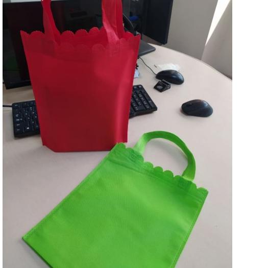 

ホ Tas Spunbond box renda 25x30 12pcs