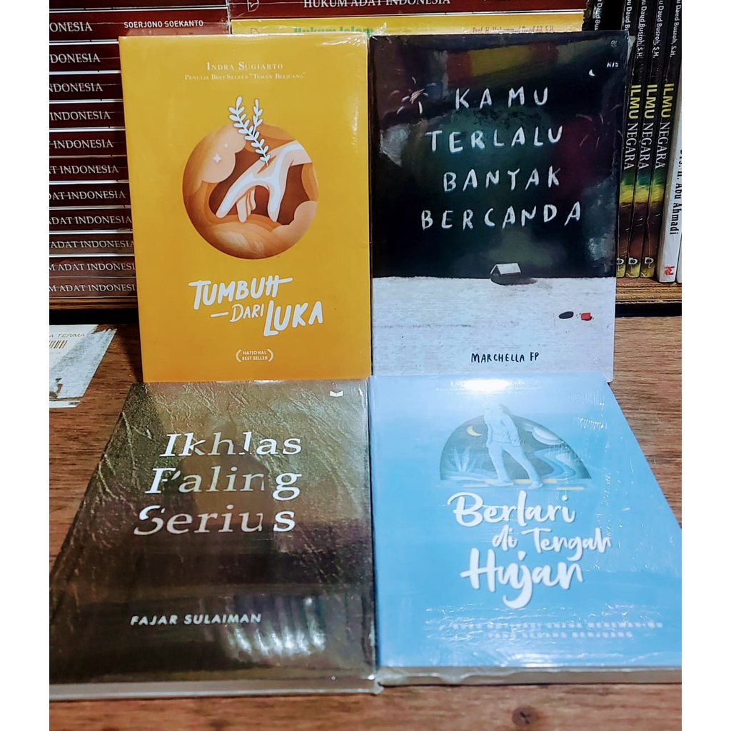 Jual Paket Buku Motivasi Ikhlas Paling Serius Kamu Terlalu Banyak Becanda Berlari Ditengah