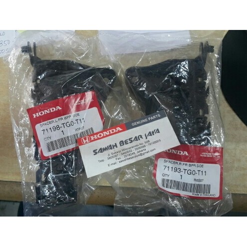 bracket / breket bumper depan jazz 2012 2013