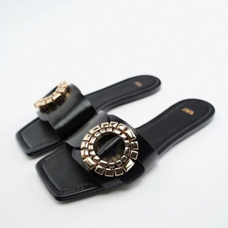 ZR flat leather beeaded sandals