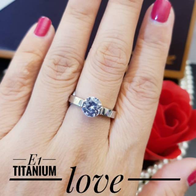 Titanium cincin 1852j