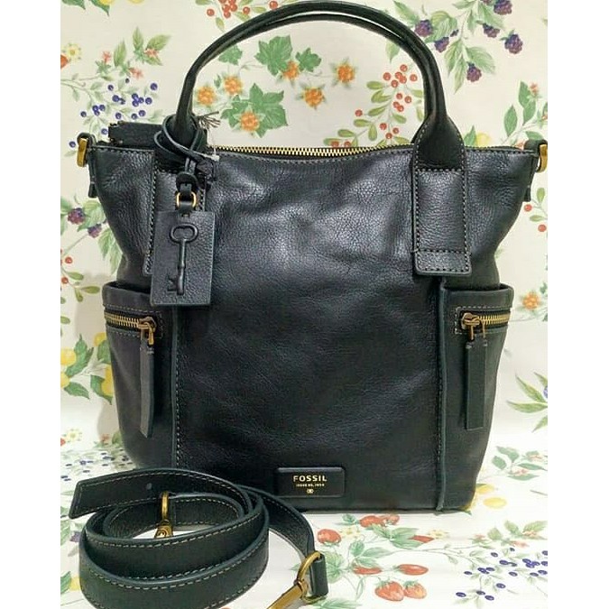 Fossil Emerson Medium Black Leather . Bags_Branded / Tas Fossil Original