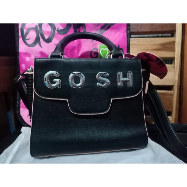 Preloved tas gosh art 222 hitam