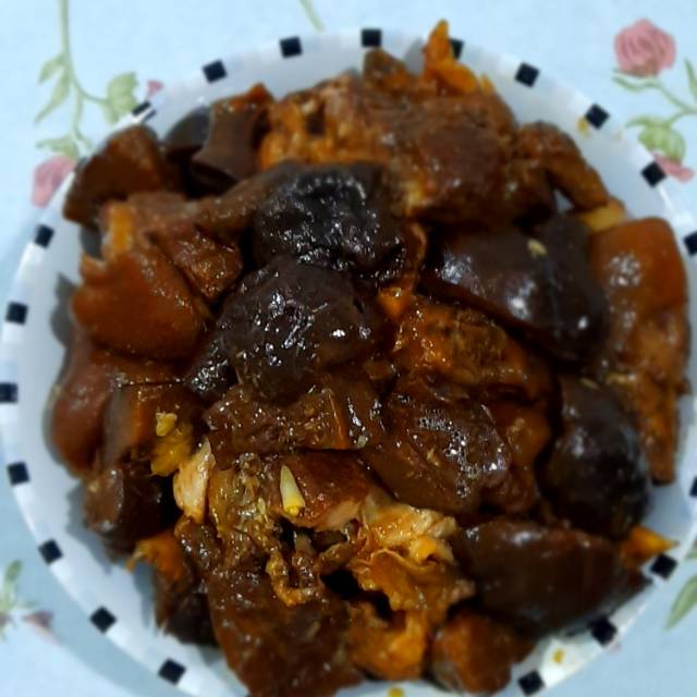 

Cu Kiok / Kaki Babi