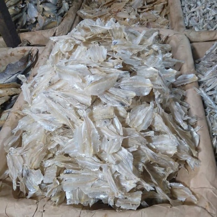 

Ikan Asin Pakkang Kerupuk 1/2kg(500gram)