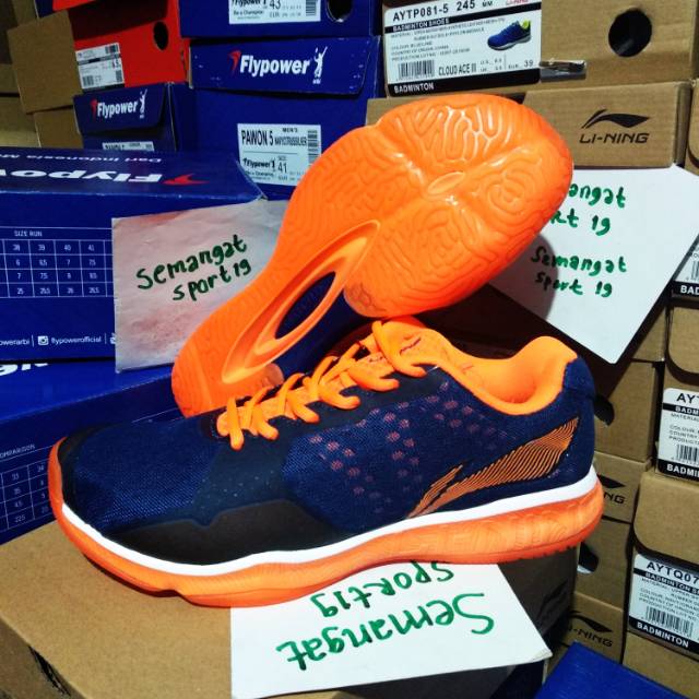 Wind lite II/lining/sepatu/badminton/bulutangkis/original/ii/ll/aytp055-2s/aytp 055