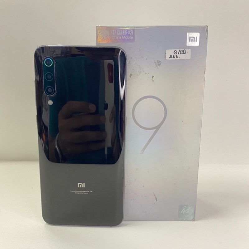 Xiaomi Mi 9 8/128Gb Fullset Second Chajer Ori