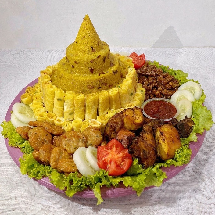 

Tumpeng Kaddo Minyak