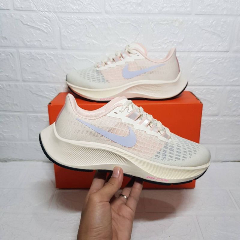 Nike Air Zoom Pegasus 37 &quot;Pale Ivory&quot;