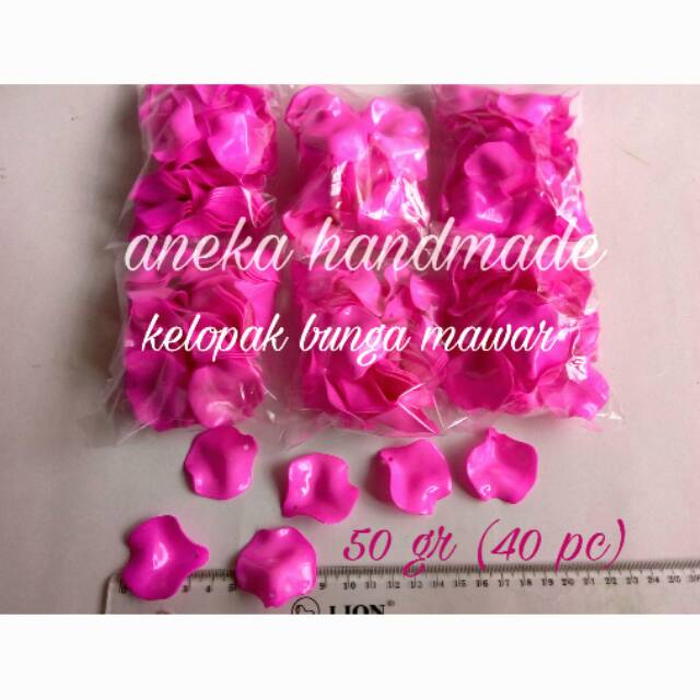 MOTE KELOPAK BUNGA MAWAR