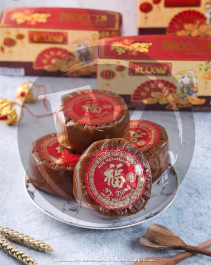 

Kue Keranjang, Dodol imlek,Dodol cina ,Kue Cina Ny. Tjong +/- 500gr