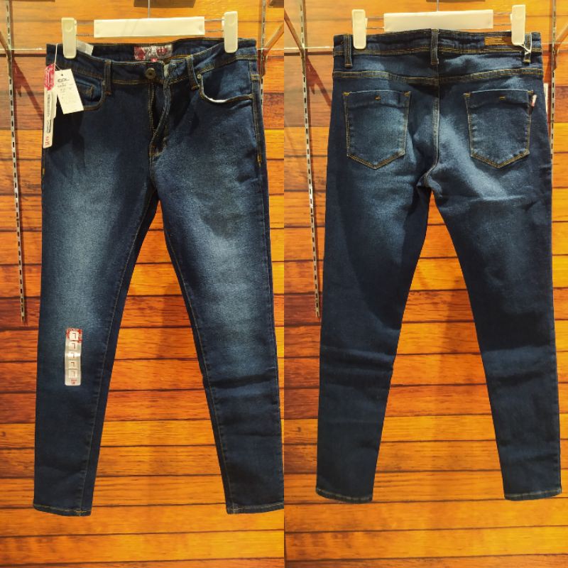 Celana jeans Cardinal wanita